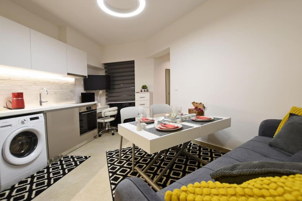 Uni Cozy City Apartment Rhodes City Exterior foto